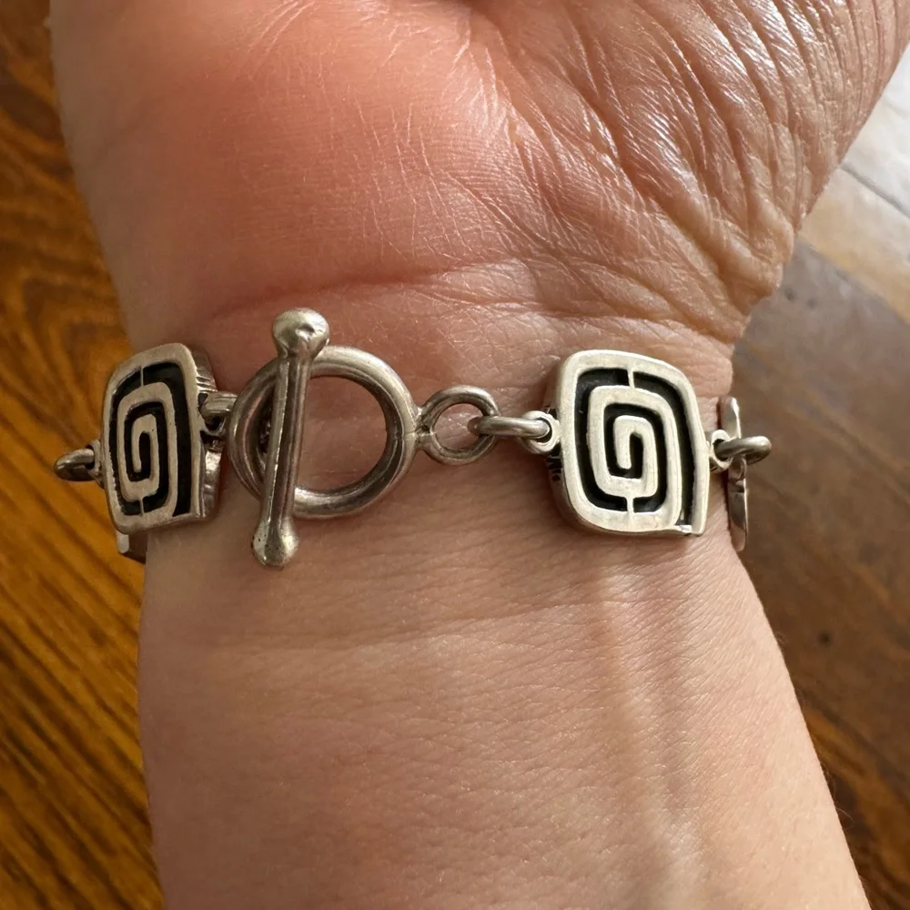 Sterling Silver Spiral Link Bracelet - Picture 4 of 6